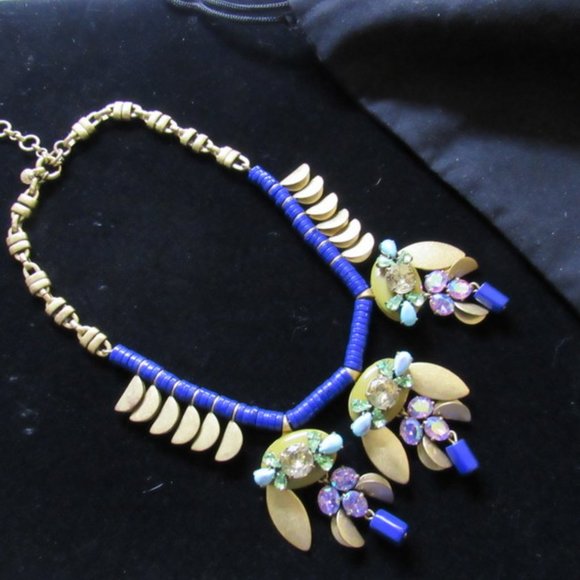 J CREW FAN BEADED STATEMENT NECKLACE - Picture 3 of 8